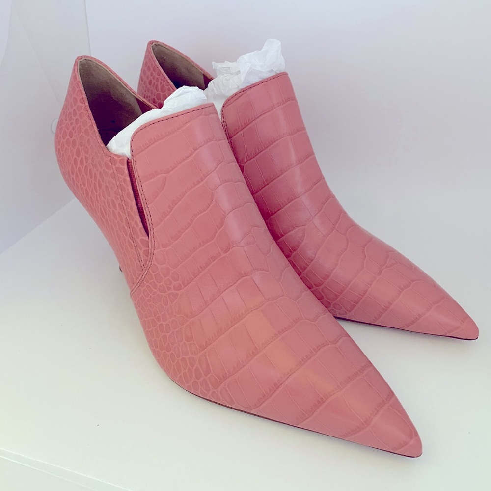 Tory Burch Pink Booties Size 10